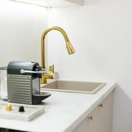 Monjan Ii Luxury Square Market Rynek Apartman