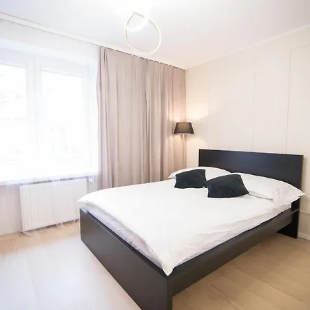 Monjan 1 Bedroom Apartment - Wroclaw Market Square