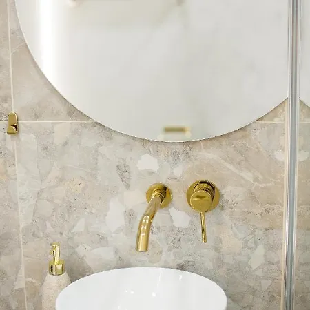 Monjan Ii Luxury Square Market Rynek * Вроцлав