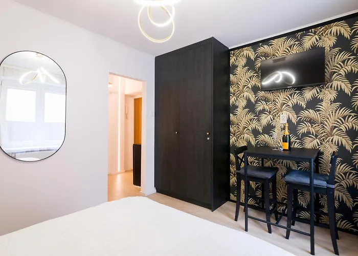 Apartment Monjan Ii Luxury Square Market Rynek